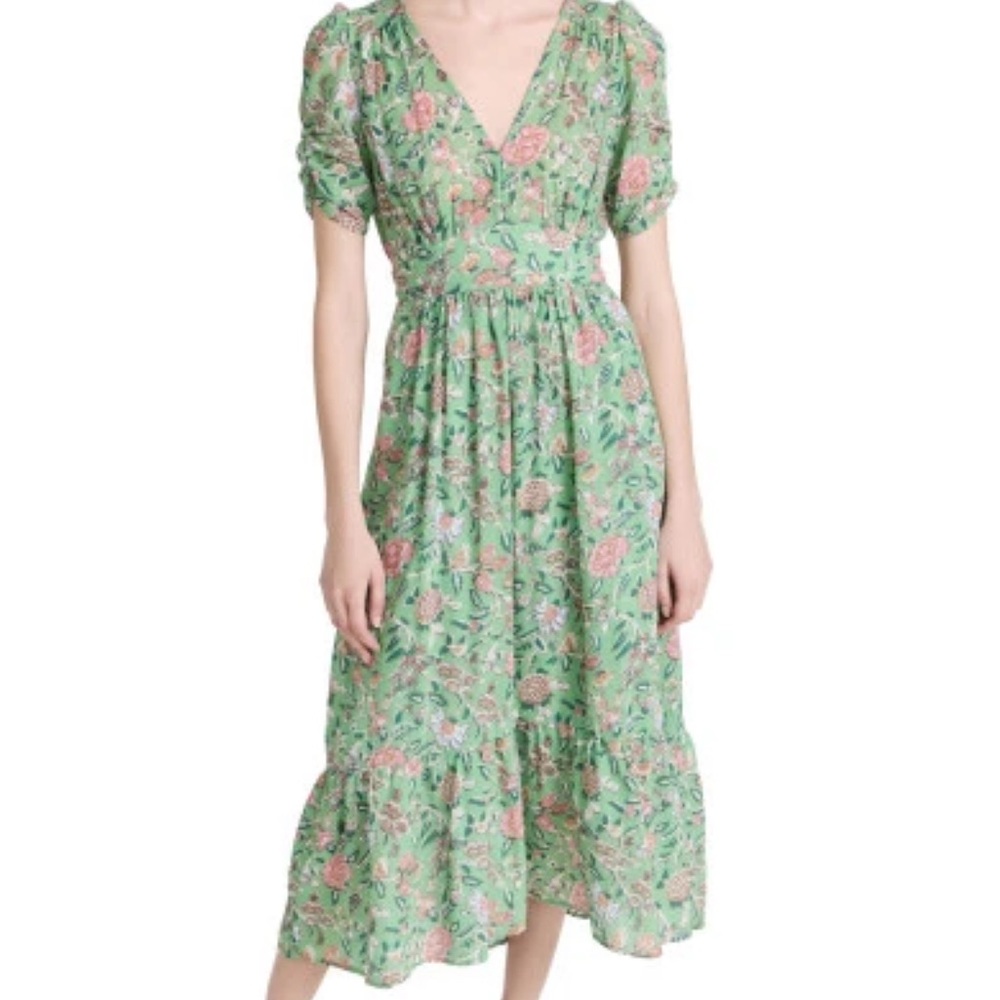 XIRENA GREEN FLORAL MAXI DRESS. Size Small in great condition ..